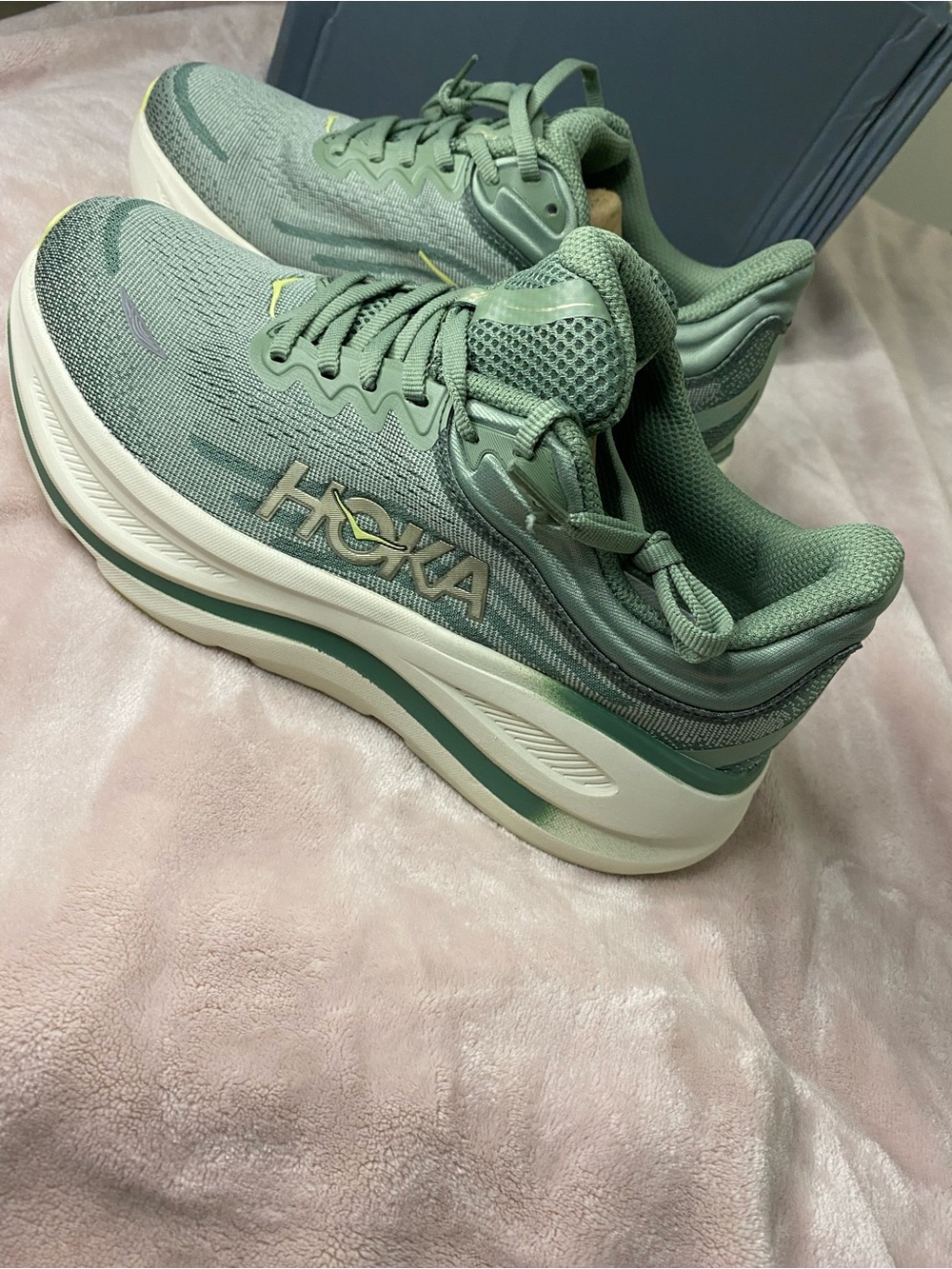 Hoka one one BUNDI 9  Running Sneakers mens shoes size 7.5
